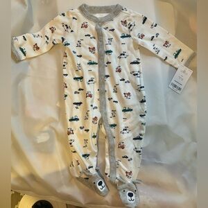 Carter long sleeved footsie pajamas - 3 months